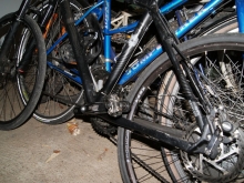 Installation range-vélos et abris